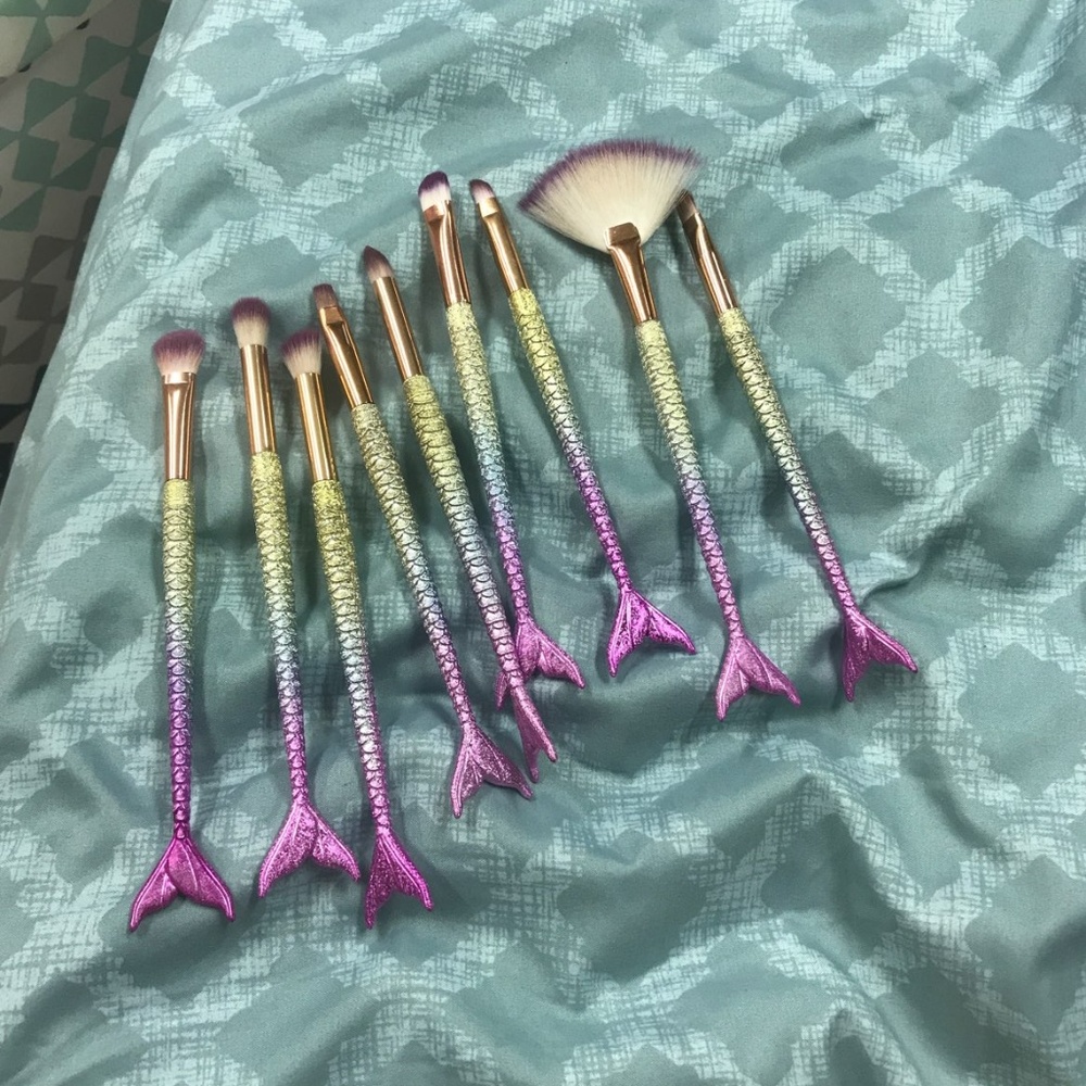 Mermaid Tail Makeup Brushes